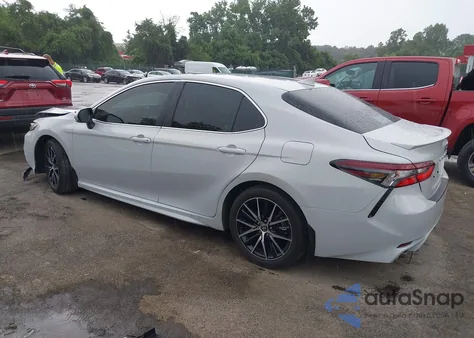 2024 Toyota Camry Hybrid Se z USA, uszkodzony, nr VIN 4T1S31AK9RU078610